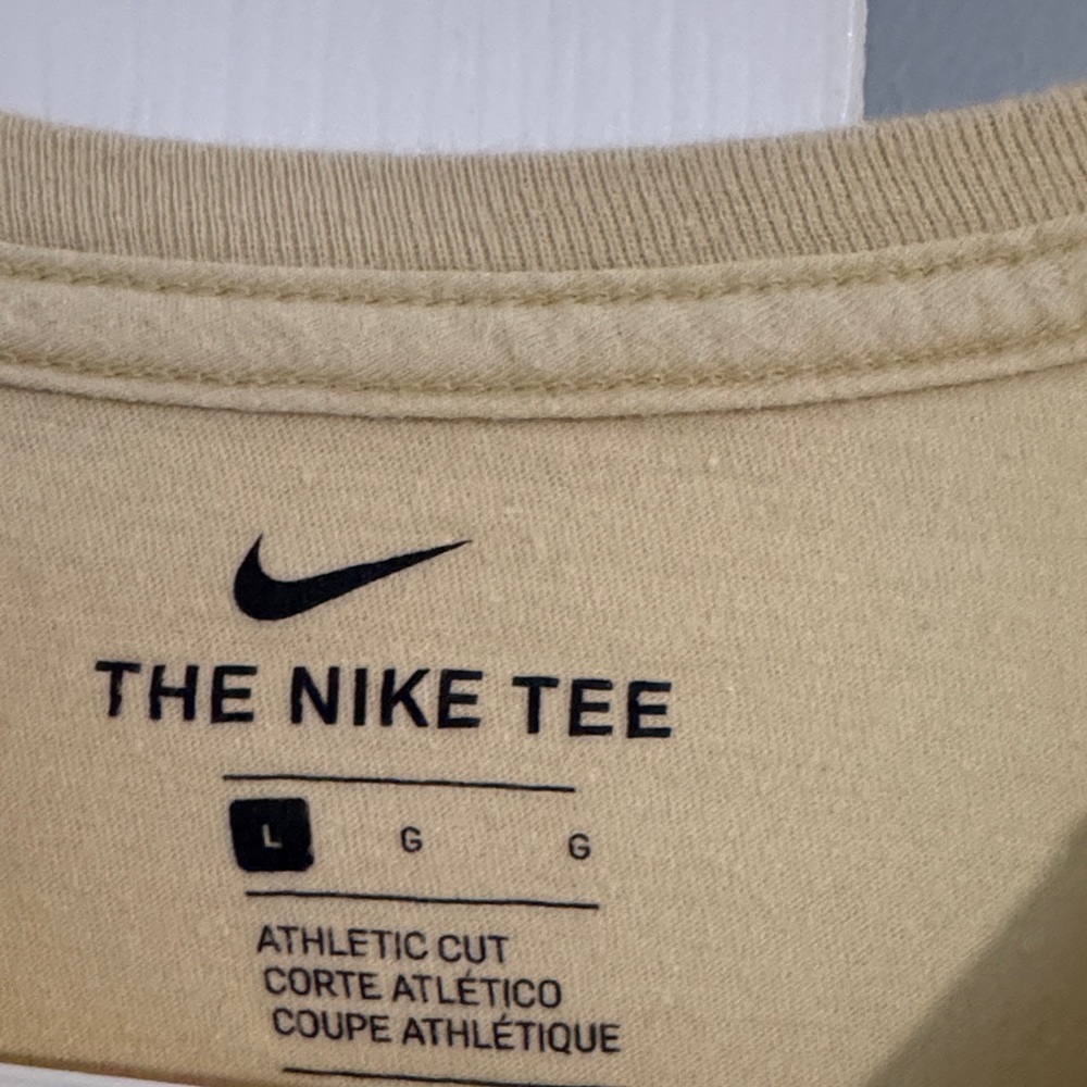 Nike Men's Yellow Vanderbilt Commodores T-Shirt - Picture 2 of 2